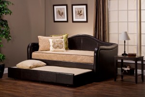 Hillsdale Brenton Daybed with Pull Out Trundle - Brown Vinyl